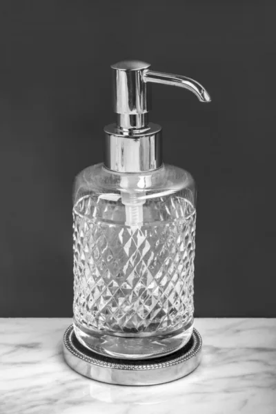 Дозатор жидкого мыла Boheme Murano Cristal настольный